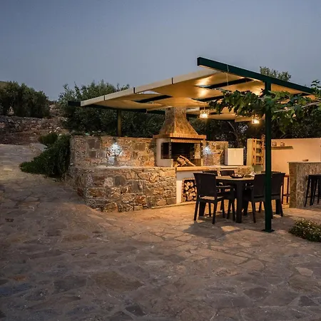 Aktis With Freshwater Pool And Sea View