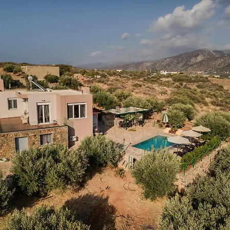 Aktis With Freshwater Pool And Sea View Sissi