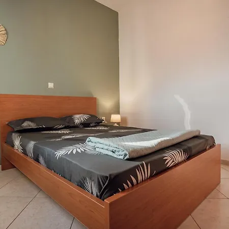 Aktis With Freshwater Pool And Sea View Villa *